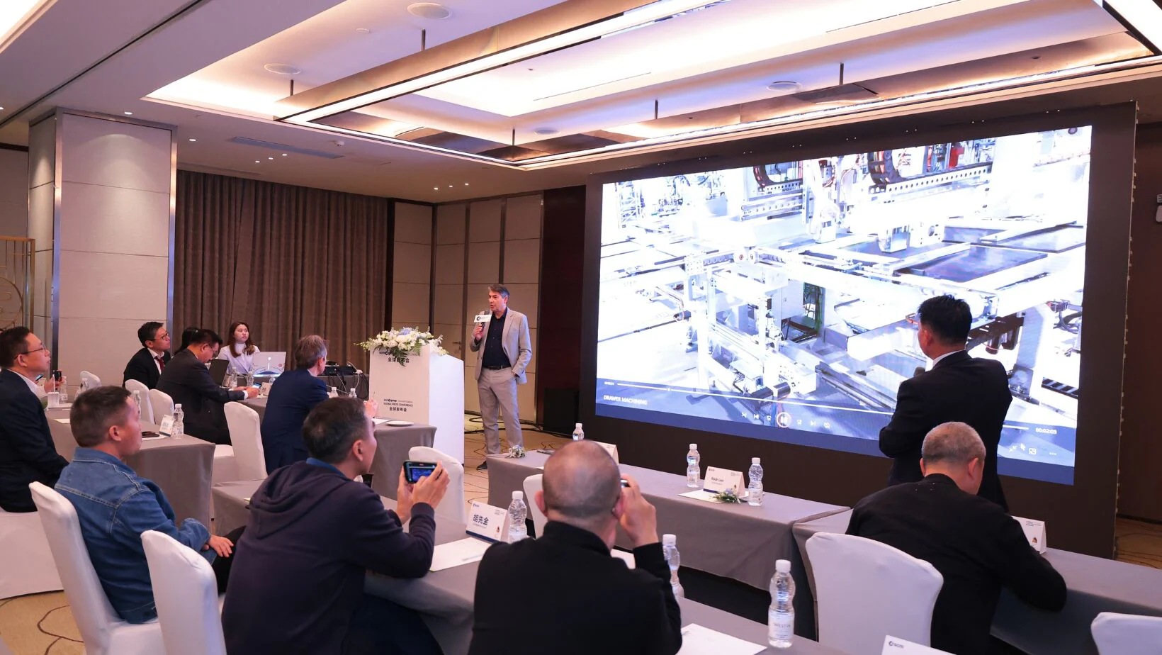 SCM与Tecno Logica亮相广州设计周