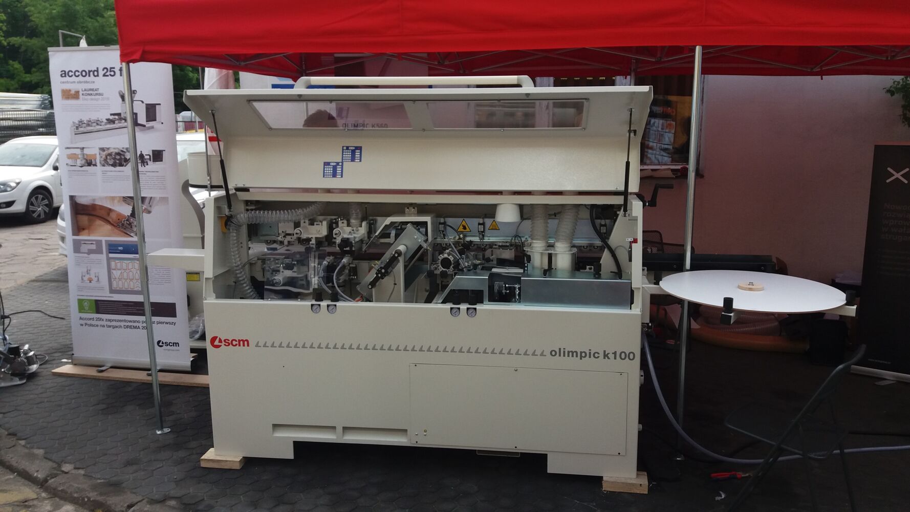 Pokazy maszyn w hurtowni Drewno w Łodzi