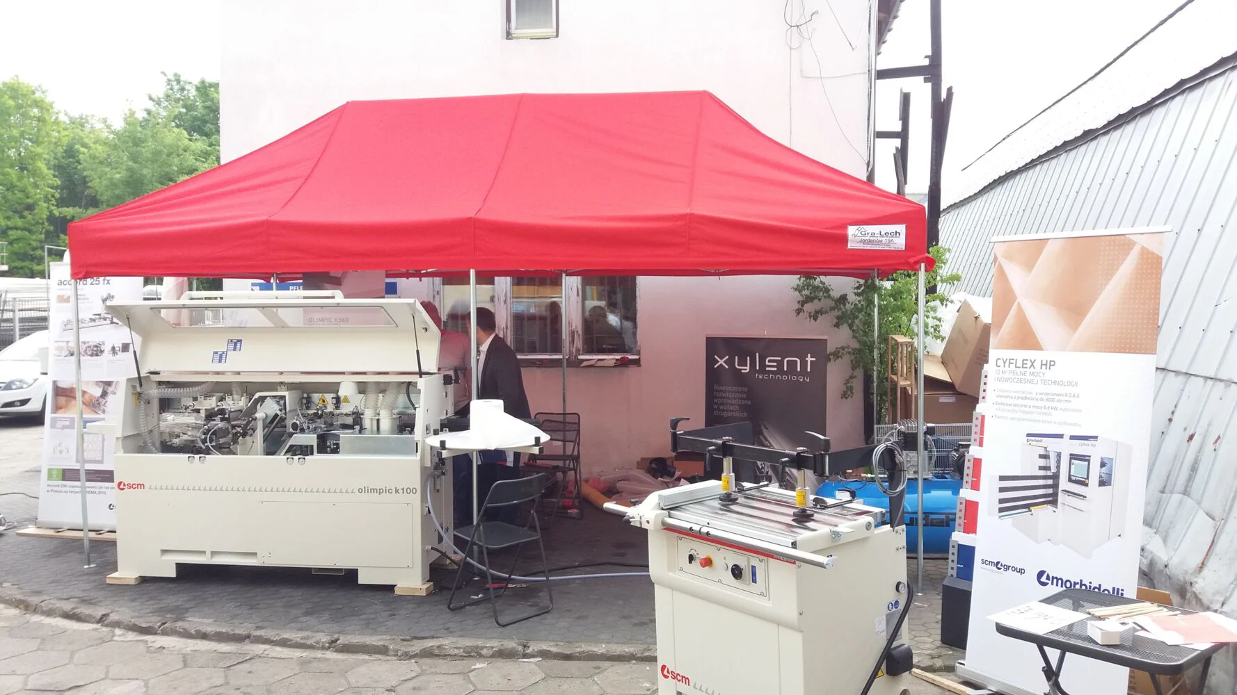 Pokazy maszyn w hurtowni Drewno w Łodzi