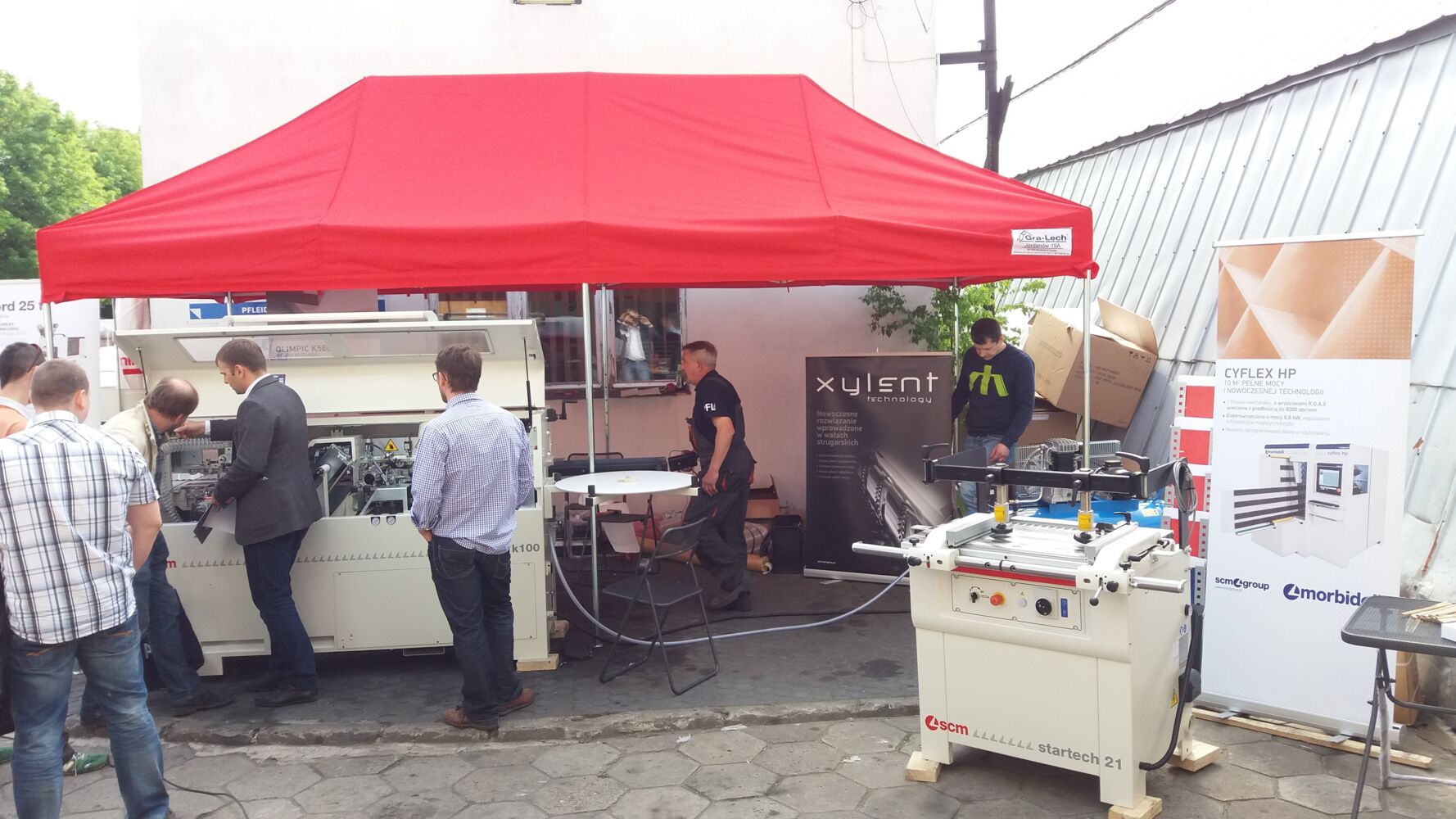 Pokazy maszyn w hurtowni Drewno w Łodzi