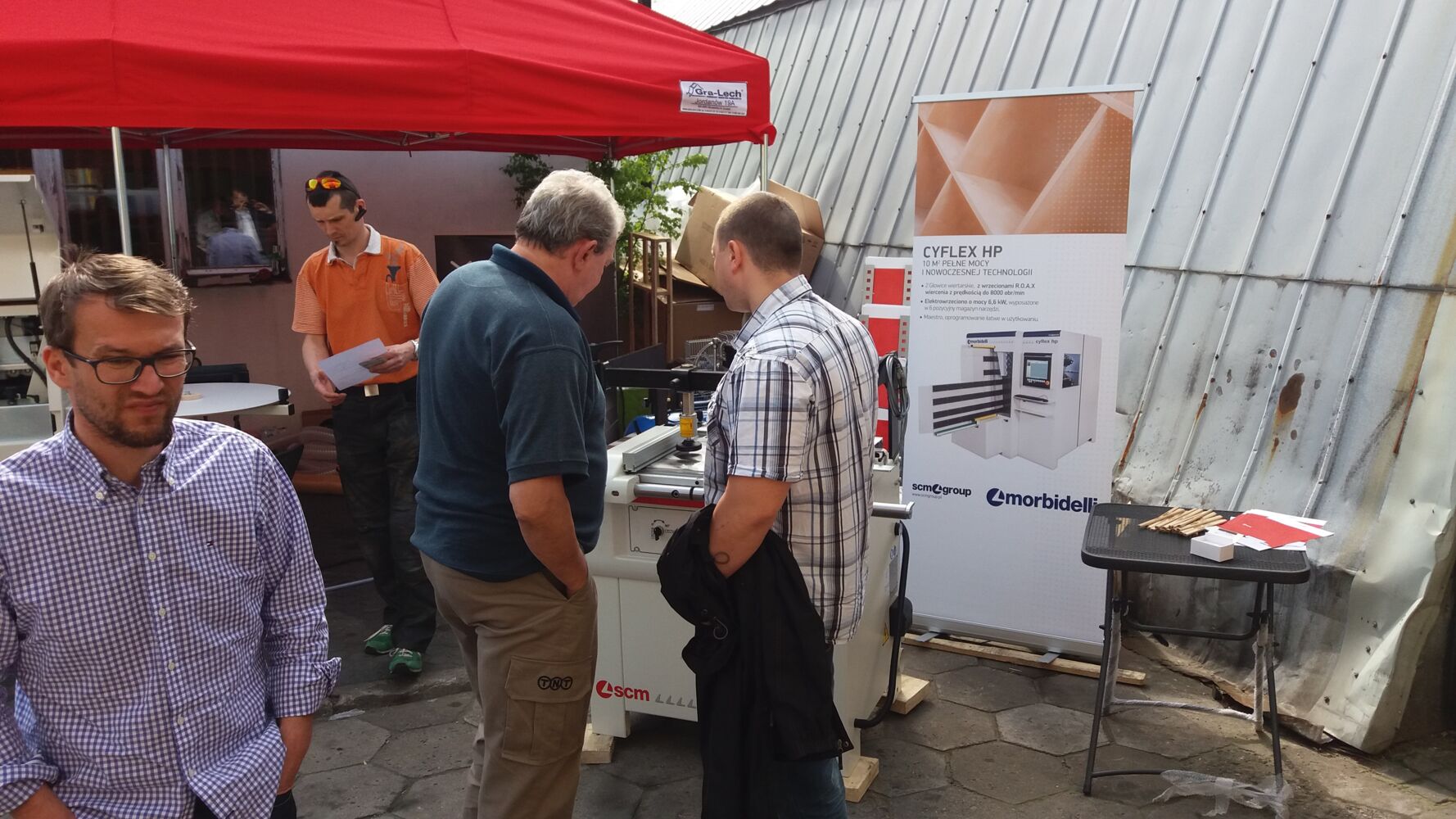 Pokazy maszyn w hurtowni Drewno w Łodzi