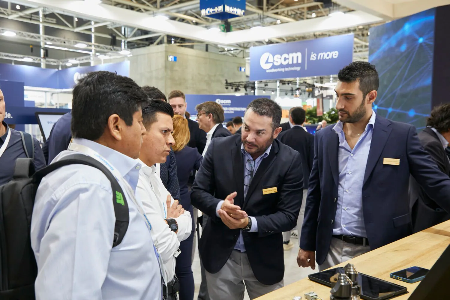 LIGNA 2025 démarre avec une forte affluence sur les stands SCM