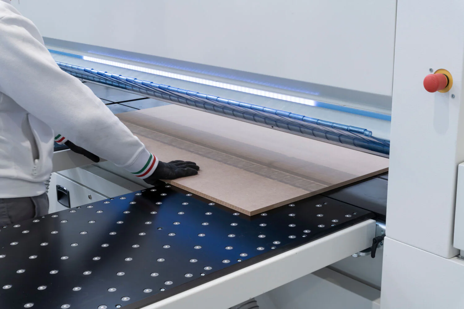  New “gabbiani p / pt” panel saws: full control of the production process 