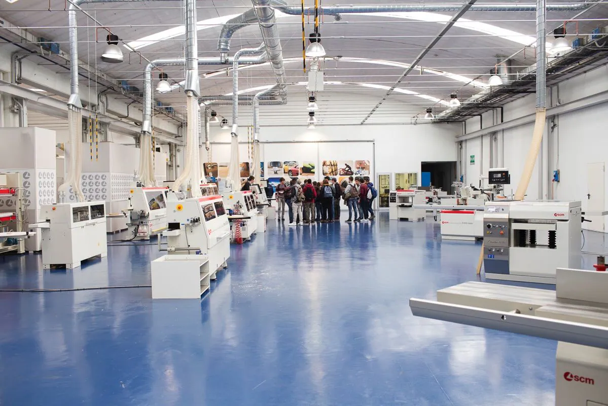 L'Istituto del mobile "Carniello" di Brugnera in visita