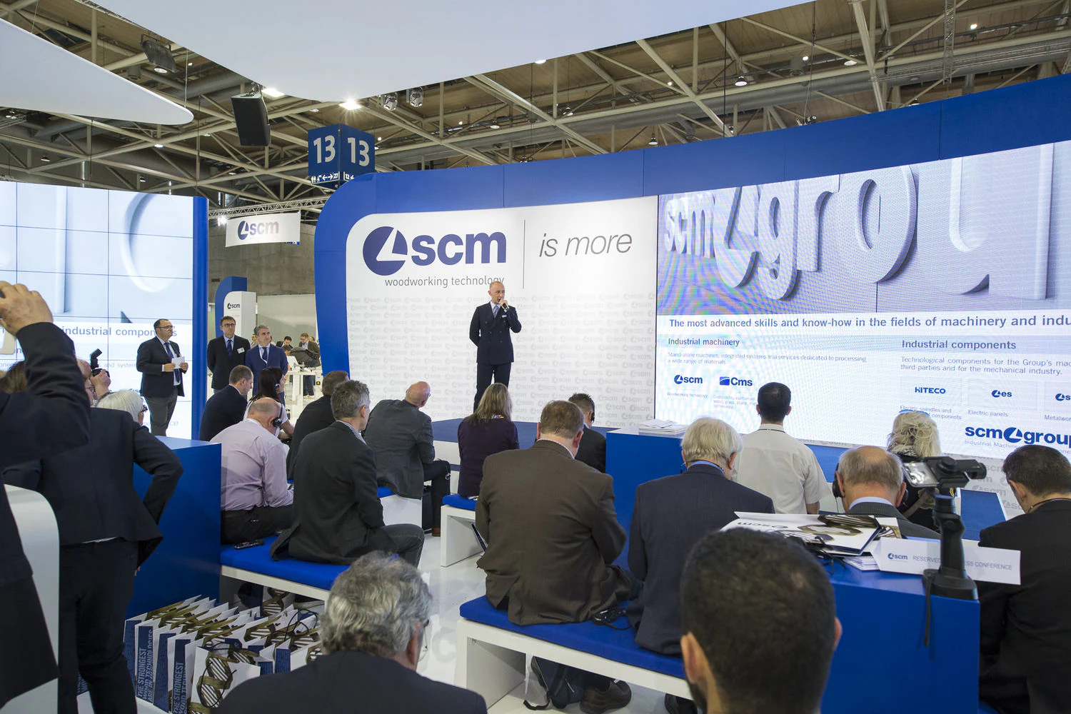 Diary from Hanover. Scm presents large numbers, 2017 opens with double-figure growth