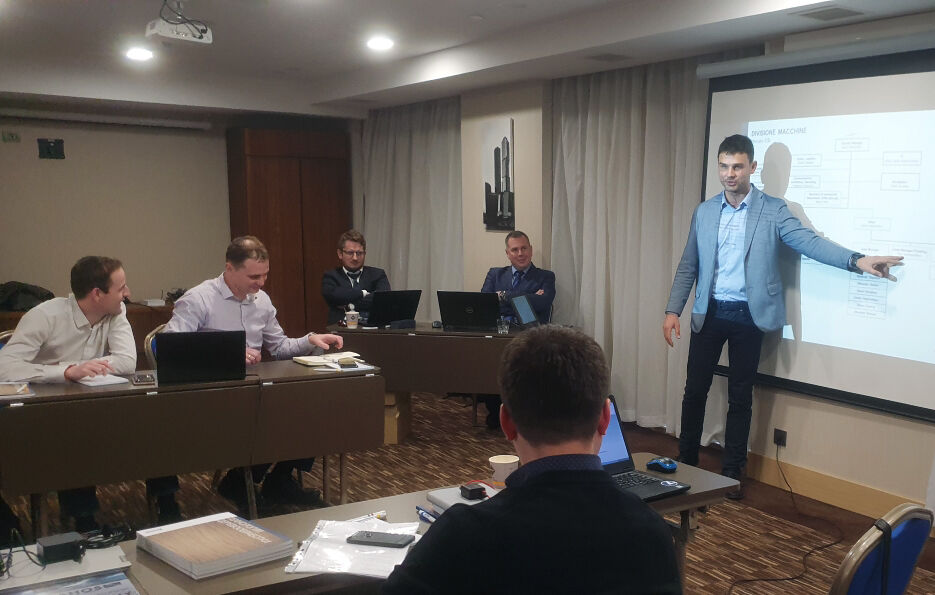 SCM начала сотрудничество с новым дилером